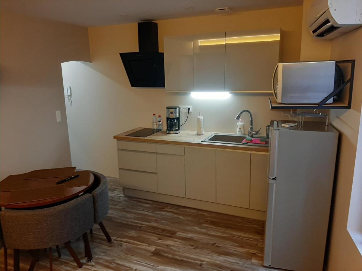 3 Apt T2 Cosy De 40 A 50 M2 Ideal Pour Un Deplacement Pro " Les Iris " Bourg-Saint-Andéol Buitenkant foto