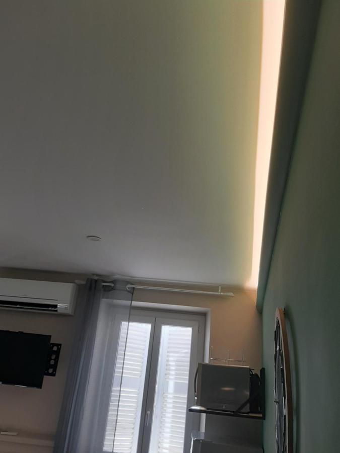 3 Apt T2 Cosy De 40 A 50 M2 Ideal Pour Un Deplacement Pro " Les Iris " Bourg-Saint-Andéol Buitenkant foto