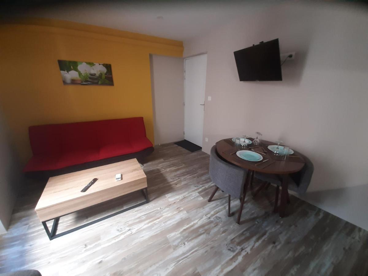 3 Apt T2 Cosy De 40 A 50 M2 Ideal Pour Un Deplacement Pro " Les Iris " Bourg-Saint-Andéol Buitenkant foto