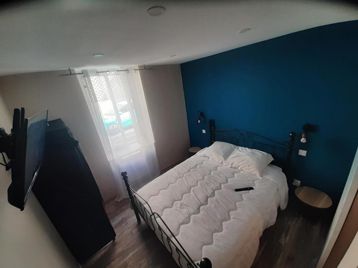 3 Apt T2 Cosy De 40 A 50 M2 Ideal Pour Un Deplacement Pro " Les Iris " Bourg-Saint-Andéol Buitenkant foto