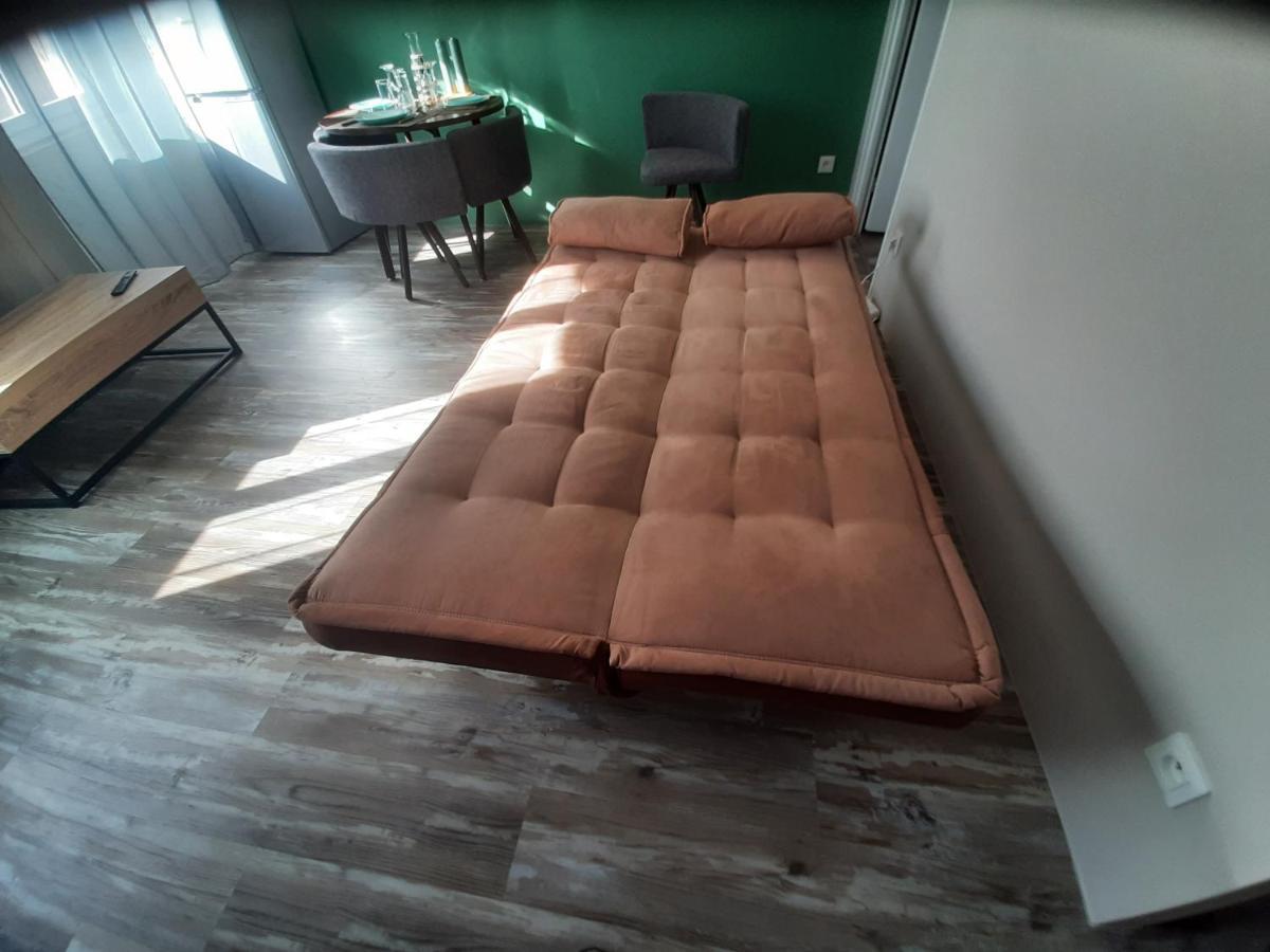 3 Apt T2 Cosy De 40 A 50 M2 Ideal Pour Un Deplacement Pro " Les Iris " Bourg-Saint-Andéol Buitenkant foto