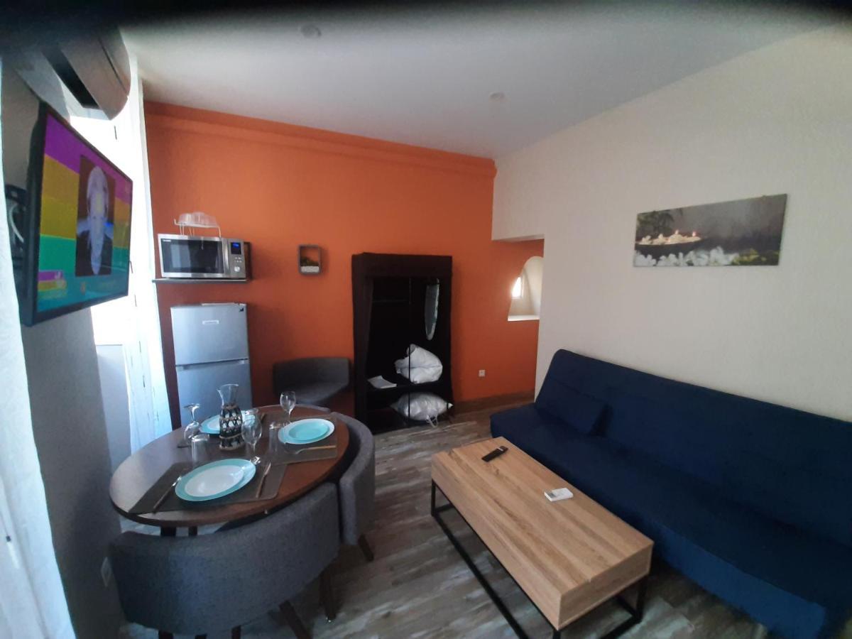 3 Apt T2 Cosy De 40 A 50 M2 Ideal Pour Un Deplacement Pro " Les Iris " Bourg-Saint-Andéol Buitenkant foto