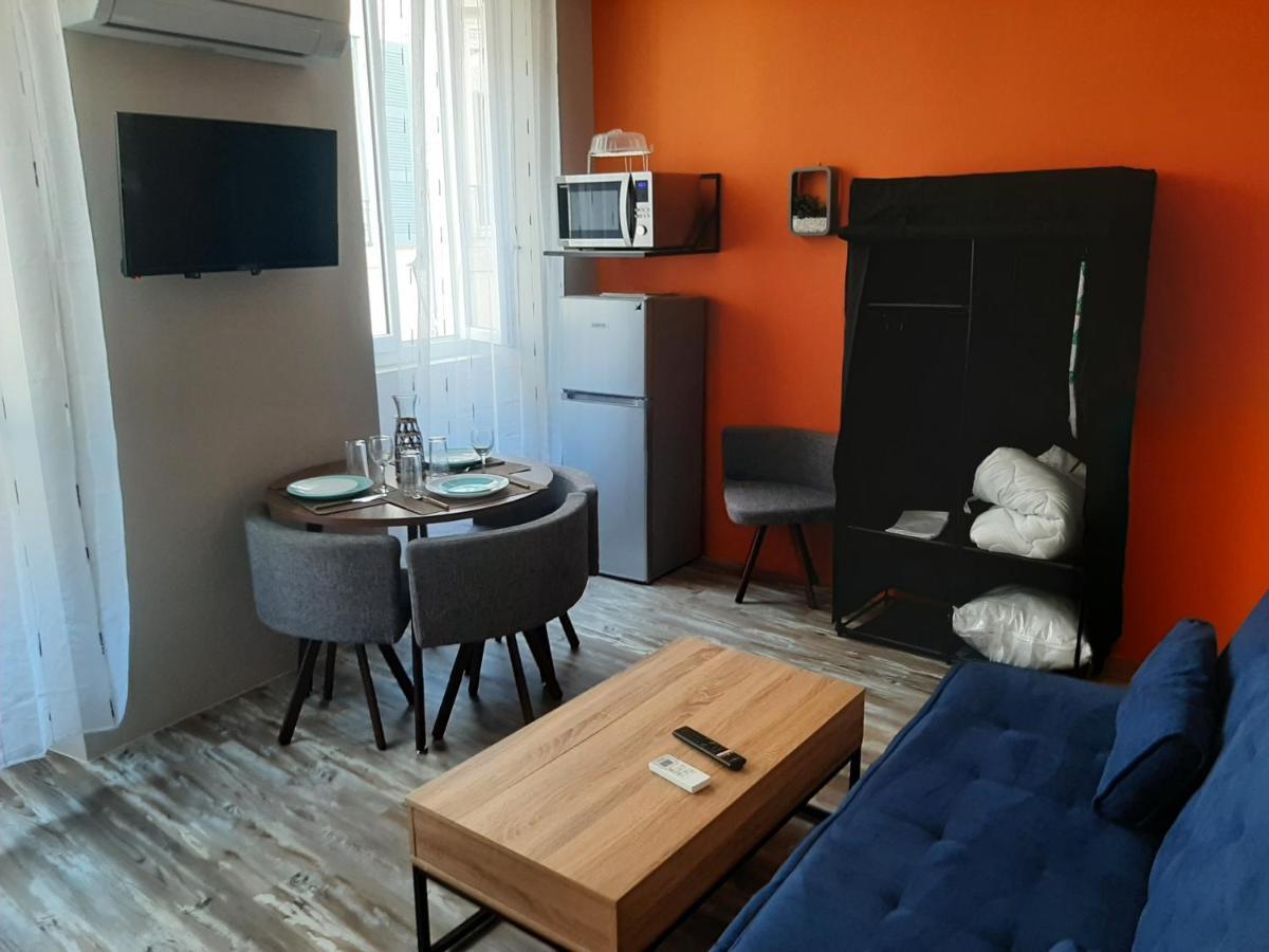 3 Apt T2 Cosy De 40 A 50 M2 Ideal Pour Un Deplacement Pro " Les Iris " Bourg-Saint-Andéol Buitenkant foto