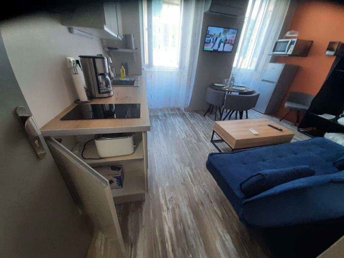 3 Apt T2 Cosy De 40 A 50 M2 Ideal Pour Un Deplacement Pro " Les Iris " Bourg-Saint-Andéol Buitenkant foto